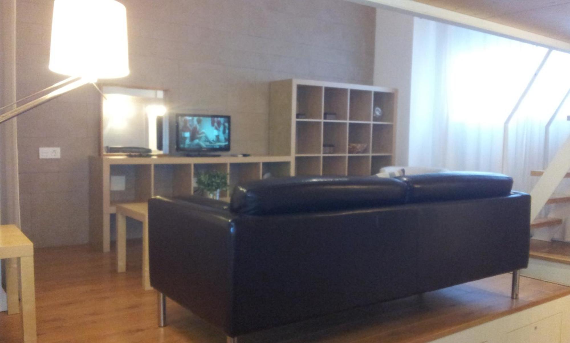 Apartamentos Clavero Málaga Oda fotoğraf
