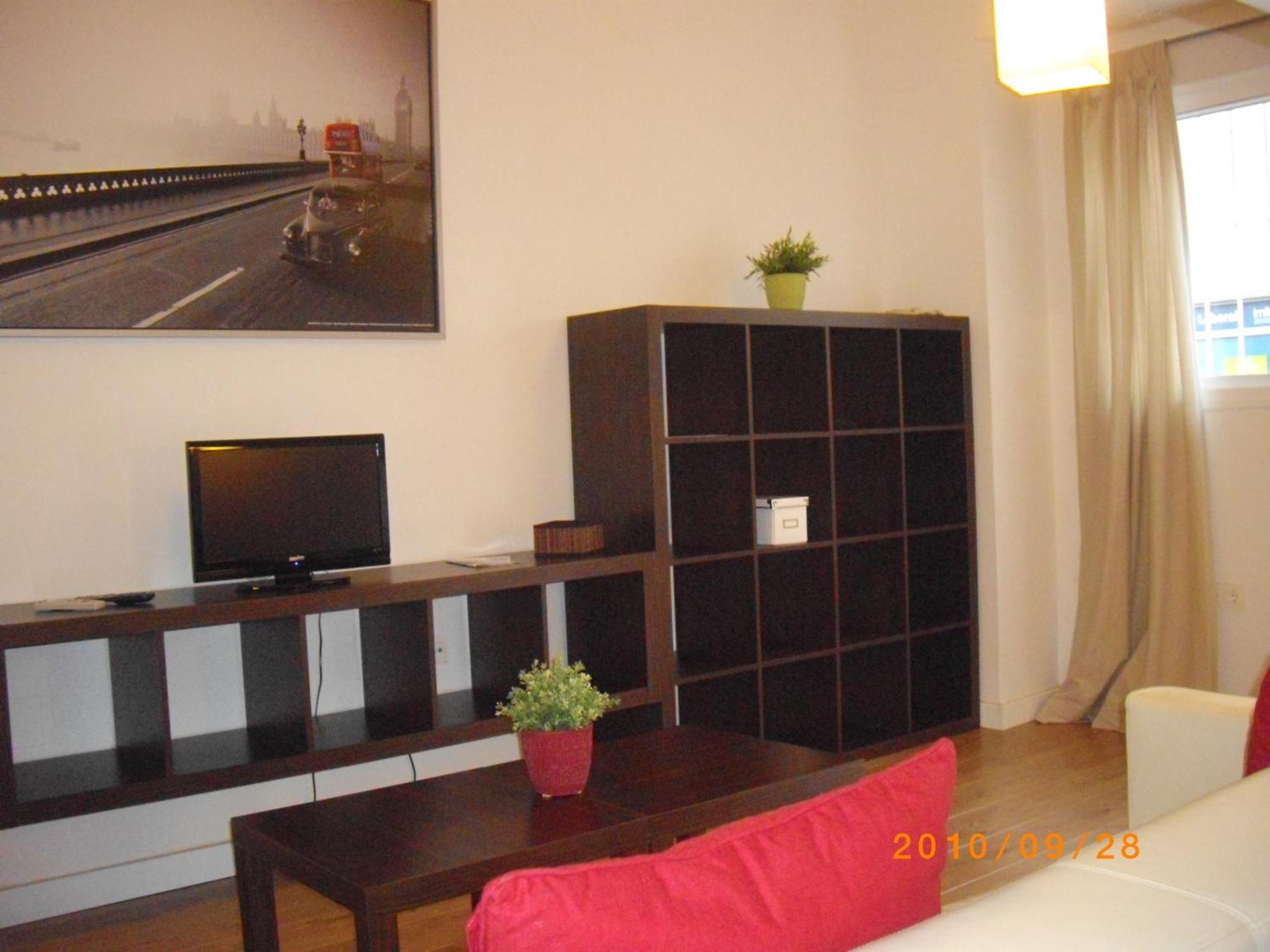 Apartamentos Clavero Málaga Oda fotoğraf