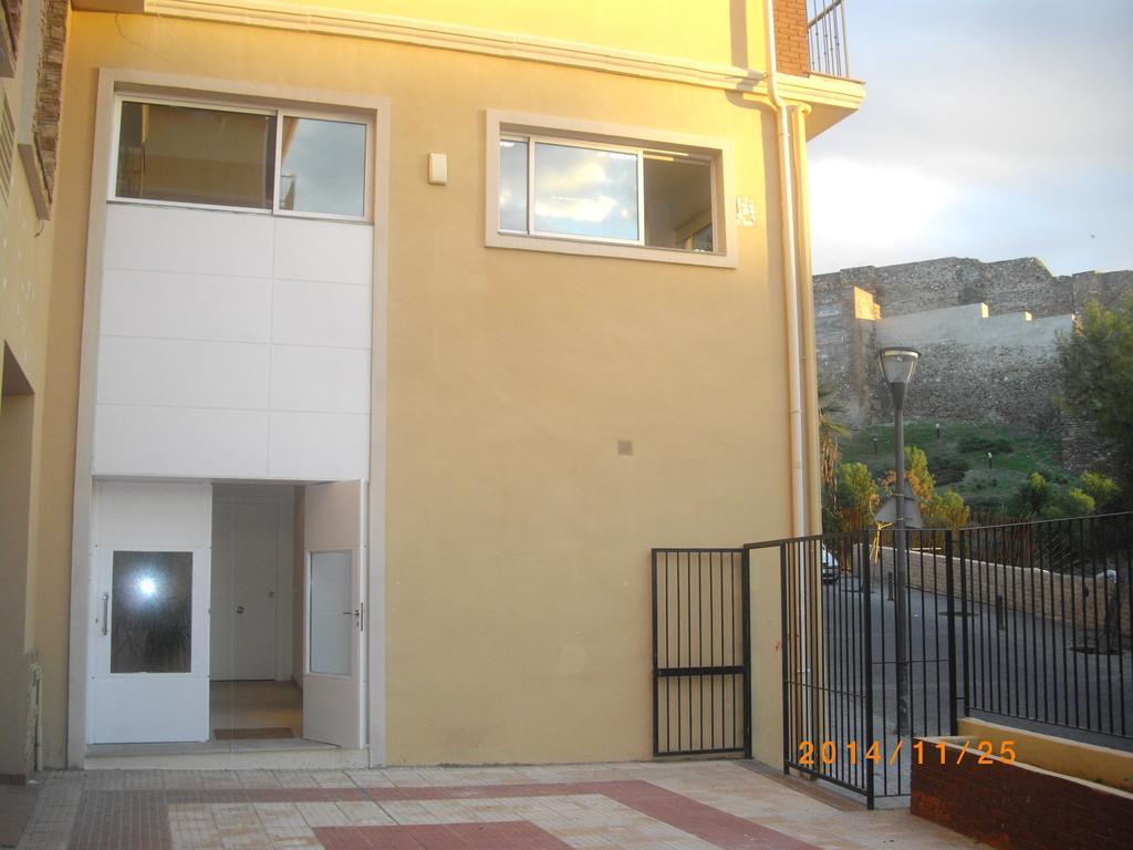 Apartamentos Clavero Málaga Dış mekan fotoğraf