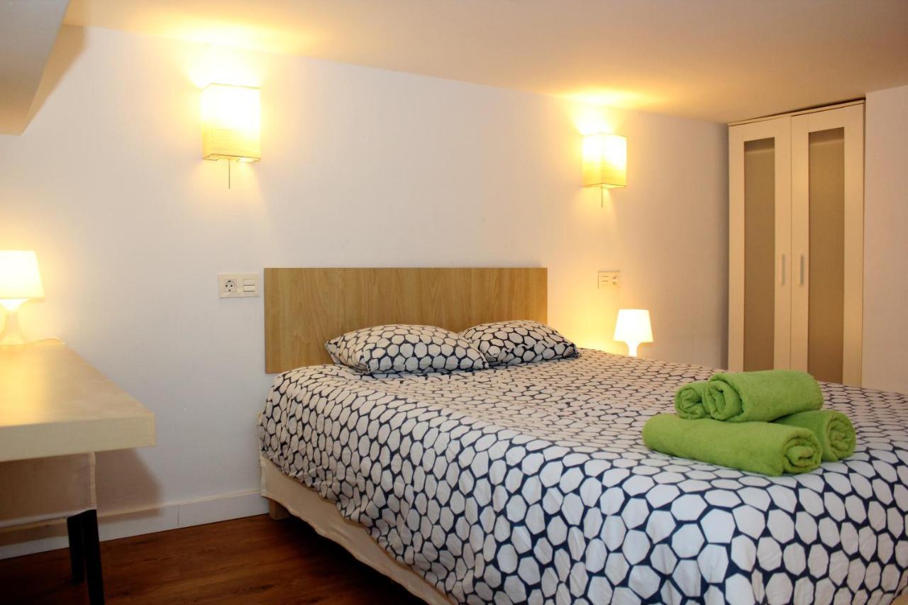 Apartamentos Clavero Málaga Dış mekan fotoğraf