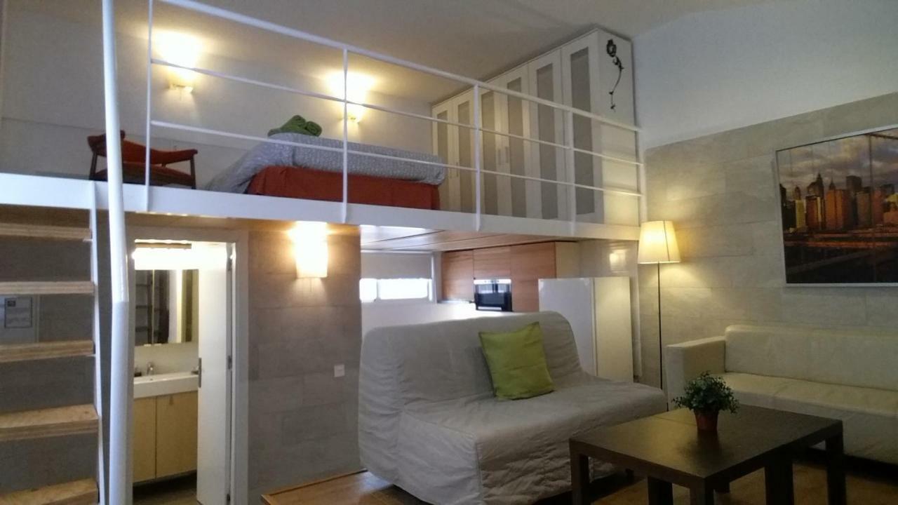 Apartamentos Clavero Málaga Dış mekan fotoğraf