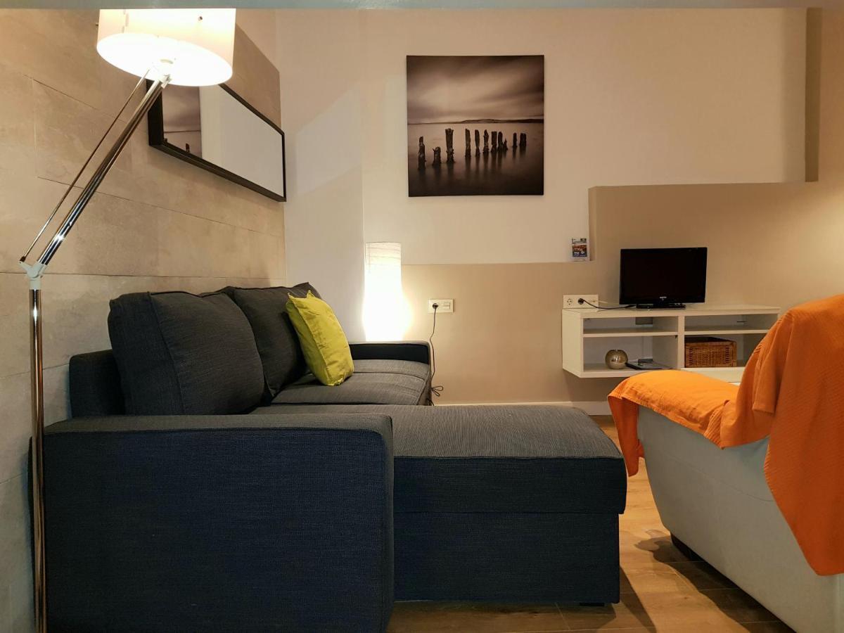 Apartamentos Clavero Málaga Dış mekan fotoğraf